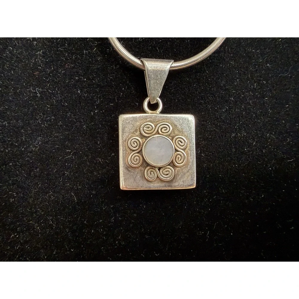 Sterling Silver Wavy Bar Chain Necklace With Square 925 Pendant Stunning Unique